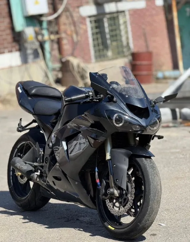 Kawasaki ninja zx10r 2006г 170 лс бешеный литр 🔥🔥🔥цена 499 тыс рублей 🔥🔥🔥 спорт байк в достойном сос... - фотография