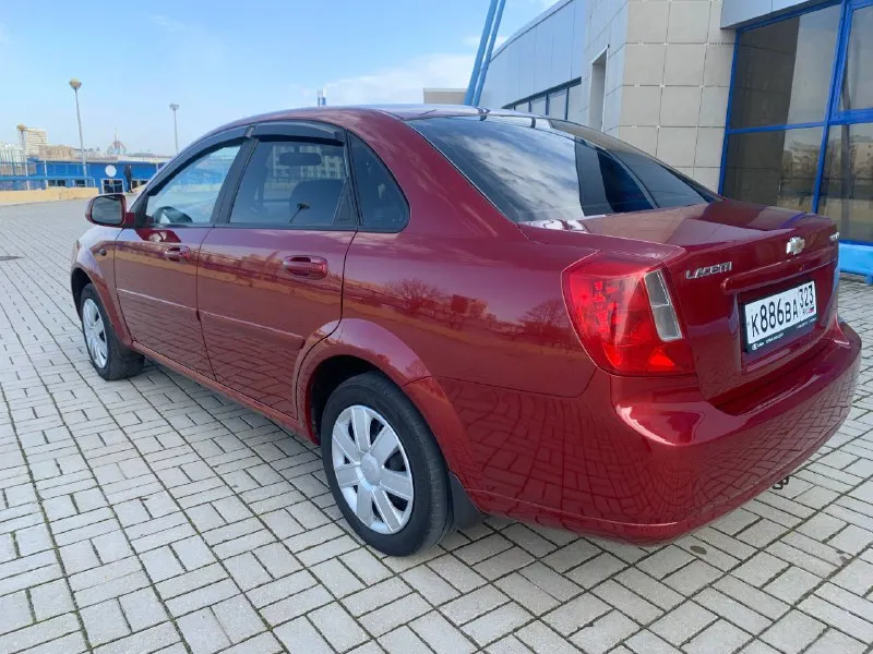 Chevrolet lacetti 1.6 2010г автомобиль в отличном состоянии без вложений авто с краснодара гнили нет кузов почти весь в заводском окрасе без дефектов в авто работает все кондиционер обслужен салон как новый по ходовой взбитая без стуков пробег родной 294т мотор в идеале не дымит масло жора нет! все прозрачно приезжайте смотрите есть видео обзор по запросу цена 550торг минимальный +79496347909 г. мариуполь - фотография - 6