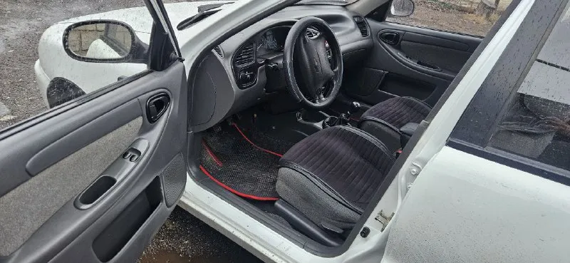 Продам ланос se, 2007год 1.5. гур, подъёмники, подушка безопасности, кондиционер (работает), 2дин магнитола с камерой заднего вида, два ключа, мотор, коробка, ходовая, кузов отлично, хорошая музыка, документы в полном порядке любое оформление осмотр макеевка цена 245.000 тел: +7 (949) 658-81-80 тг на этом же номере 📞 звоните: +7(949)6588180 - фотография - 5