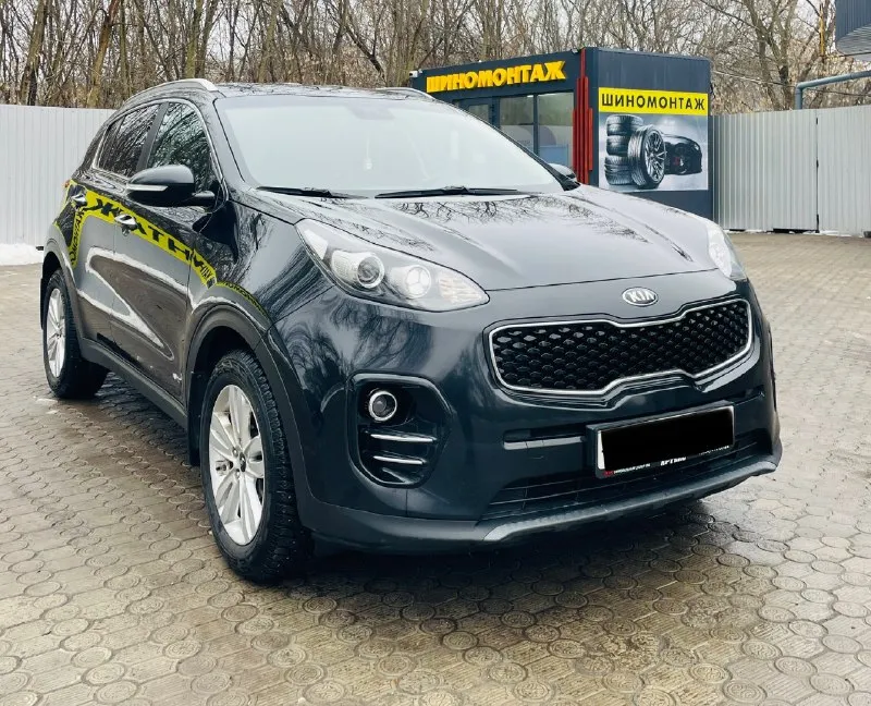 В продаже автомобиль kia sportage 2018
Автомобиль в идеальном состоянии как внешне так и технически автомобиль
Не бит не крашен, 100% никаких вложений
Не требует, двигатель работает идеально без шумно, коробка работает изумительно, по ходовой части как новая, под капотом все сухо без каких либо подтеков, по электрике норм
Работает все до единой кнопочки все
Комплектации elegance все для комфорта
Автотека вся зеленая одна собственница 👵
Бережная эксплуатация крайне редкая
Любые проверки с вашей стороны приемлемо
По документам все кристально чисто любое оформление в мрео 🇷🇺

Двигатель: 2.0 (бензин)
Коробка: автомат assin
Год выпуска 2018
Цена: 1.835.000₽
Пробег: 125.000 км.
Таких авто единицы
Срочная продажа автомобиль супер !!!!
📱+7949 396 98 55 +7918 579 09 51 📱
Телеграмм ⬆️ ватсап ⬆️
📞 🇷🇺 Звоните: +7(918)5790951 - фотография - 1