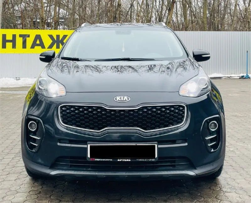 В продаже автомобиль kia sportage 2018
Автомобиль в идеальном состоянии как внешне так и технически автомобиль
Не бит не крашен, 100% никаких вложений
Не требует, двигатель работает идеально без шумно, коробка работает изумительно, по ходовой части как новая, под капотом все сухо без каких либо подтеков, по электрике норм
Работает все до единой кнопочки все
Комплектации elegance все для комфорта
Автотека вся зеленая одна собственница 👵
Бережная эксплуатация крайне редкая
Любые проверки с вашей стороны приемлемо
По документам все кристально чисто любое оформление в мрео 🇷🇺

Двигатель: 2.0 (бензин)
Коробка: автомат assin
Год выпуска 2018
Цена: 1.835.000₽
Пробег: 125.000 км.
Таких авто единицы
Срочная продажа автомобиль супер !!!!
📱+7949 396 98 55 +7918 579 09 51 📱
Телеграмм ⬆️ ватсап ⬆️
📞 🇷🇺 Звоните: +7(918)5790951 - фотография - 2