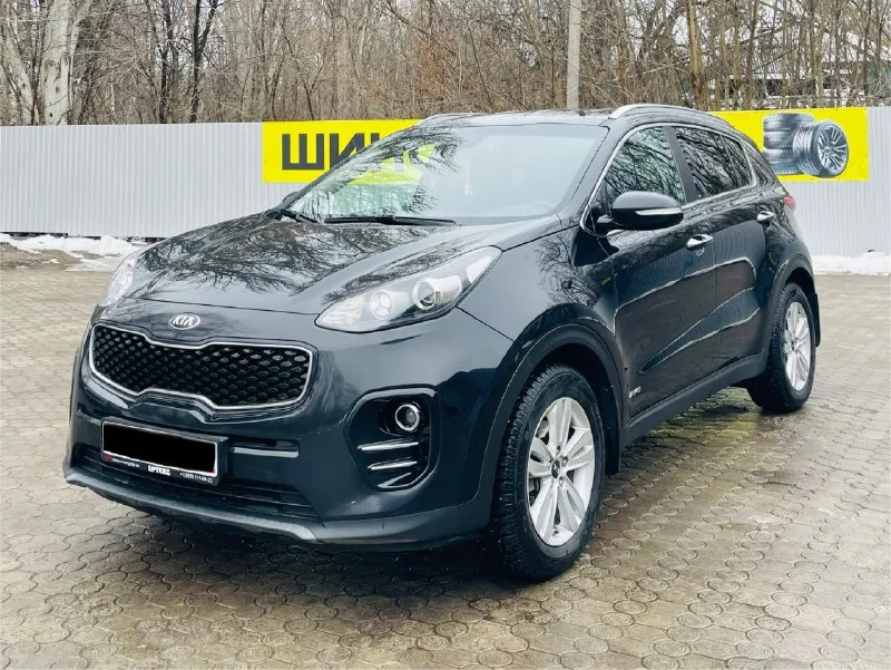 В продаже автомобиль kia sportage 2018
Автомобиль в идеальном состоянии как внешне так и технически автомобиль
Не бит не крашен, 100% никаких вложений
Не требует, двигатель работает идеально без шумно, коробка работает изумительно, по ходовой части как новая, под капотом все сухо без каких либо подтеков, по электрике норм
Работает все до единой кнопочки все
Комплектации elegance все для комфорта
Автотека вся зеленая одна собственница 👵
Бережная эксплуатация крайне редкая
Любые проверки с вашей стороны приемлемо
По документам все кристально чисто любое оформление в мрео 🇷🇺

Двигатель: 2.0 (бензин)
Коробка: автомат assin
Год выпуска 2018
Цена: 1.835.000₽
Пробег: 125.000 км.
Таких авто единицы
Срочная продажа автомобиль супер !!!!
📱+7949 396 98 55 +7918 579 09 51 📱
Телеграмм ⬆️ ватсап ⬆️
📞 🇷🇺 Звоните: +7(918)5790951 - фотография - 3