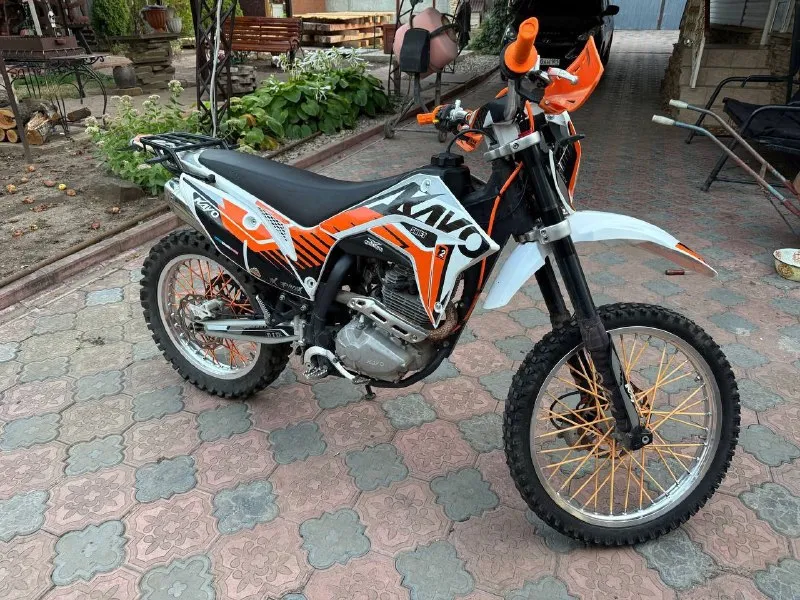 Продам кайо эндуро т 2. состояние отличное. пробег 4950 км. все работает. эксплуатация бережная. 202... - фотография