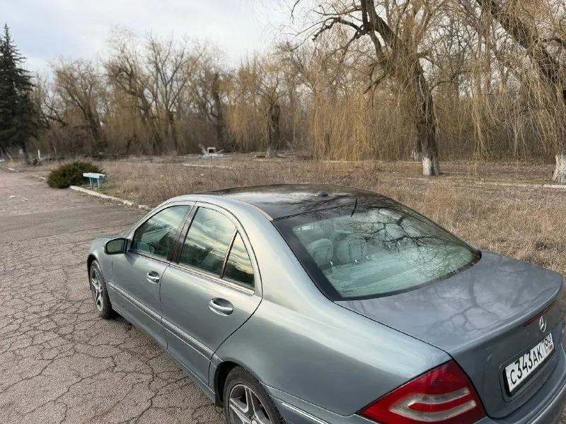 Продам mercedes c 280 полный привод, двигатель 2.8, год 2006, цена 500 000₽ хороший торг 🔥🔥🔥🔥🔥, все интересующие вопросы по телефону 📲 +7 (949) 382-64-21 📞 звоните: +7(949)3826421 - фотография - 4