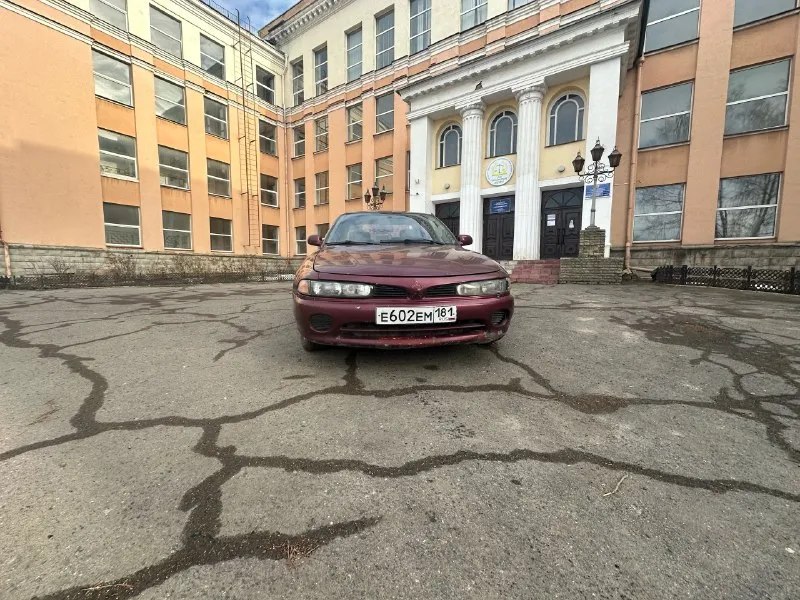 Продам mitsubishi galant куколка рождена в 1994 году , коробка без нареканий ходовка на 4 идеальная машина для новичка либо же под работу по документам времянка ездить можно до 29 года после переоформить цена жигулей 90тысяч рублей (торг на бензин) +7 959 563-87-12 📞 звоните: +7(959)5638712 - фотография - 3