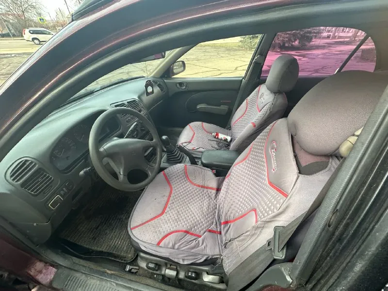 Продам mitsubishi galant куколка рождена в 1994 году , коробка без нареканий ходовка на 4 идеальная машина для новичка либо же под работу по документам времянка ездить можно до 29 года после переоформить цена жигулей 90тысяч рублей (торг на бензин) +7 959 563-87-12 📞 звоните: +7(959)5638712 - фотография - 9