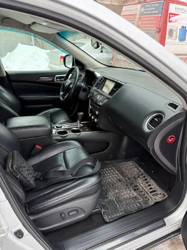 Марка автомобиля: nissan pathfinder год выпуска: 2014 пробег: 240000 км объем двигателя: 3.5 описание: ✅продам nissan pathfinder 2014, 3.5, (4wd), идеальное состояние. надежный 7-местный внедорожник. ✅двигатель и коробка передач работают безупречно. масло не расходует. ✅коробка новая, контрактная, с минимальным пробегом. ✅кузов весь в родной краске. гнили нет. ✅по ходовой части – обслужена. кожаный салон. капот в защитной пленке. ✅максимальная комплектация: обзор 360;небольшой торг уместен у капота. 7949-745-00-45 юлия. цена: 167000 номер телефона: 79493150468 город: донецк продавец: андрей предложить пост | мы в вк | реклама 📞 звоните: +7(949)7450045 - фотография - 8