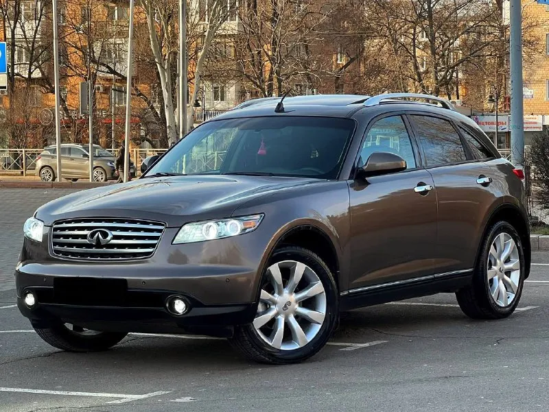 В продаже в идеальном состоянии infinity fx35, инфинити, вложений не каких не требует ! в дтп не когда не участвовал 100% обслужен абсолютно весь ! кузов без корозии и каких либо дефектов ! двигатель работает идеально! коробка автомат, работает идеально ! пробег 152 км. ! жирная комплектация, кожаный салон, эл. сиденья, память сидений, эл. регулирования руля, поставили tesla монитор google, качественный, камера заднего вида, люк, регулирование поясницы, доработанные фары сделано очень качественно, и многое другое вложено очень много сил времени и денег ! любое переформление, я хозяин, возможен обмен, на авто дешевле, цена : 925 руб. реальному покупателю реальный торг ! +79494549599 также есть телеграмм, и max 📞 звоните: +7(949)4549599 - фотография - 4