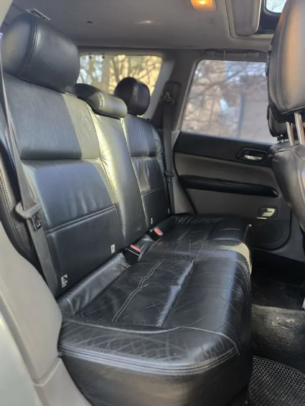 Продам subaru forester sg 💵цена : 690.000 ₽ торг 📍город - макеевка год - 2005 двигатель бензин - 2.0xt турбо (220 л. с) руль - левый коробка - автомат привод - полный двигатель, коробка, ходовка в хорошем состоянии, кожаный салон, хороший свет, хорошая музыка с андроид магнитолой, приятный выхлоп, практически новая зимняя резина на шипах. есть моменты по кузову, на фото видно. ( дно, пороги, стаканы, всё хорошем состоянии) машина на ходу каждый день, документы в порядке. звоните, пишите, расскажу по машине, дополнительные фото, видео скину в лс. +79493887082 📲 tg: @abonahl 📞 звоните: +7(949)3887082 - фотография - 5