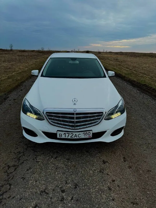 Продам mercedes e-class. автомобиль в идеальном состоянии, весь в заводском окрасе. стёкла, включая... - фотография