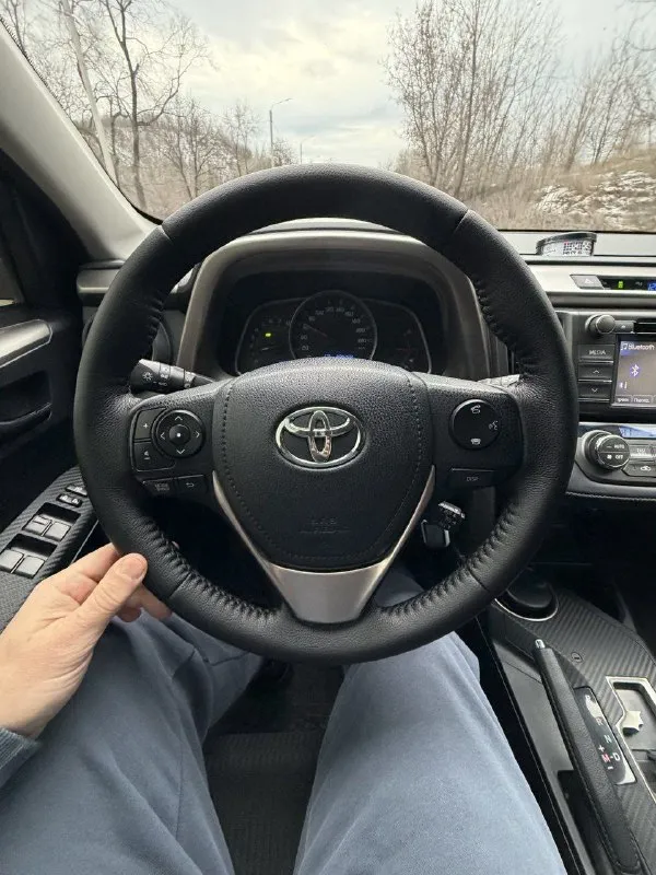 Марка автомобиля: toyota рав 4 год выпуска: 2013 пробег: 206302 км объем двигателя: 2.0 описание: пр... - фотография