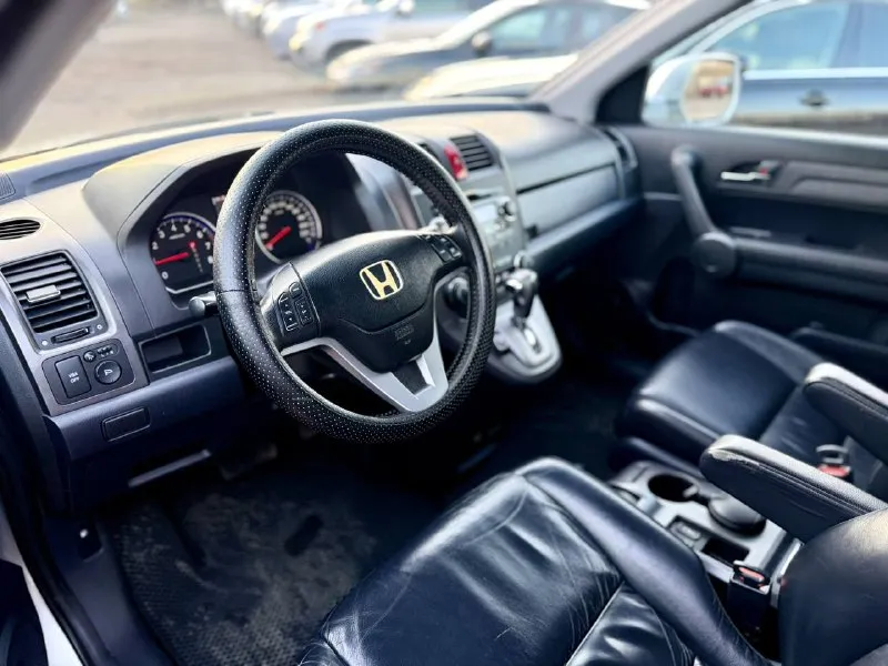 Honda cr-v год выпуска:2009 пробег:230000км 2.4 коробка автомат полный привод. ! полностью обслуженый автомобиль. без вложений. коробка и мотор работают отлично. кузов без гнили и следов коррозии. переоформление без проблем! техосмотр пройден цена: 1.070🍋 торг! осмотр: г. донецк +79495312545 📲 tg: @bog_smalko 📞 звоните: +7(949)5312545 - фотография - 6