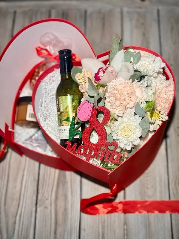 Подарки на 8 марта !!!! самовывоз и доставка подарков донецк макеевка 🎁🎁🎁🎁 корпоративным заказам - скидка 🌷🌺🌸 гигант боксы в донецке! xxxl luxe подарок эксклюзив для ваших близких 🤩🤩🤩🤩 от интернет-магазина подарков don-toop 🚙доставка по донецку, макеевка ю 🛍️самовынос телефон + 7949 300 38 75 https://vk. com/club161860716 https://www. instagram. com/don_tooop?igshid=yzvkodrmotdmmw== - фотография - 3