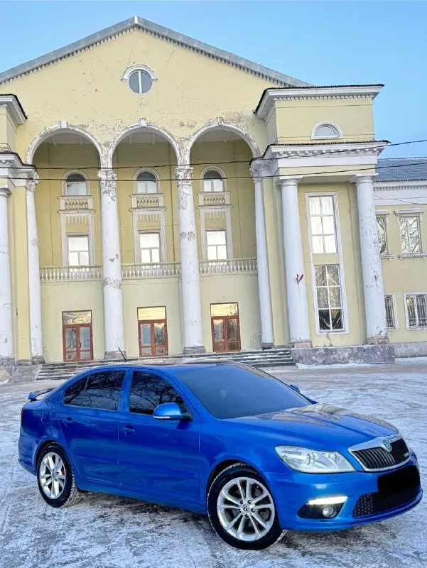 Skoda octavia vrs шкода октавия rs 💰950.000💰 2.0 турбо 200лс бензин, сток едет хорошо, расход маленький. мотор отличный, не дымит, не троит, масло не расходует, работает тихо, не дизилит! акпп, переключает быстро, отлично, без пинков, без рывков! ходовая не гремит, не стучит, вложений не требует! диски r18 оригинал, не варены, не гнуты, резина новая, зима, куплена месяц назад новой! по электрике все работает, двойной климат, мульти руль, задние и передние подогревы сидений, полу ковши! и т д! музыка bolero, играет достойно! по салону, все отлично, не прокурен, не рваный, ничего подобного! по кузову есть мелкие жизненные косяки, без критики, и на езду никак не влияет, вид достойный 🔥 взгляды собирает ! по документам чистая, без запретов, без штрафов, без залогов. переоформление без проблем, в мрэо, можем сделать сразу техосмотр. осмотр г. макеевка связь +7949-489-08-56 или +7949-607-32-69 тг есть цена 950.000 руб 🔥 📞 🇷🇺 звоните: +79494890856 - фотография - 7