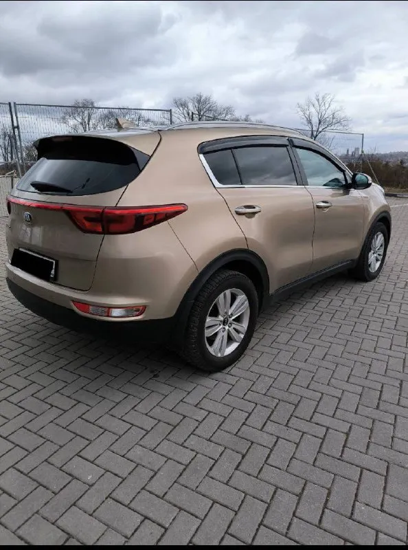 Kia sportage
2016 Год
Двигатель 2.0 бензин
Коробка автомат
Автомобиль в отличном состоянии,
Автотека зелёная
Вложение абсолютно не какого не требует!
Чистый ухоженный салон,
Готов на любые проверки с вашей стороны!
Есть всё для комфортного вождения!
Двух зонный климат
Датчик света и дождя
Подогрев сидений
Круиз контроль,
Бортовой компьютер,
Камера заднего вида,
И т д.
С документами всё в порядке,
Продажа с полным переоформлением мрэо
💯
Г. Донецк
Цена 1.670.₽
Звоните остальное по номеру телефона
📞 Звоните: +7(949)6164847 - фотография - 4