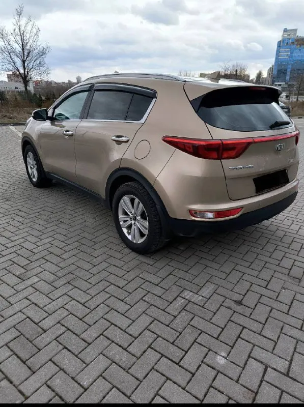 Kia sportage
2016 Год
Двигатель 2.0 бензин
Коробка автомат
Автомобиль в отличном состоянии,
Автотека зелёная
Вложение абсолютно не какого не требует!
Чистый ухоженный салон,
Готов на любые проверки с вашей стороны!
Есть всё для комфортного вождения!
Двух зонный климат
Датчик света и дождя
Подогрев сидений
Круиз контроль,
Бортовой компьютер,
Камера заднего вида,
И т д.
С документами всё в порядке,
Продажа с полным переоформлением мрэо
💯
Г. Донецк
Цена 1.670.₽
Звоните остальное по номеру телефона
📞 Звоните: +7(949)6164847 - фотография - 5