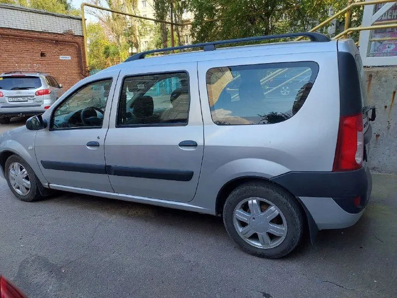 Дача логан универсал, 2008 года, куплена в автосалоне, один владелец, мотор 1.6, бензин, 5 мест, пробег 148 тысяч км, масло в двигателе менялось каждые 7 тысяч км, технически исправна, есть небольшие ньюансы по косметике. сиденья в чехлах с дня покупки. цена 580000 руб. донецк ленинский район +79493608837 📞 звоните: +7(949)3608837 - фотография - 2