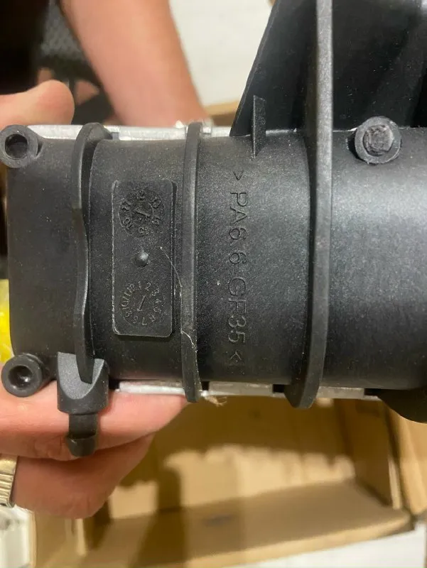 Интеркулер nissens на 1.9 tdi. абсолютно новый, на такие авто мк4 golf, jetta, bora, octavia tour +79595888476 9к денег 📞 звоните: +7(959)5888476 - фотография - 4