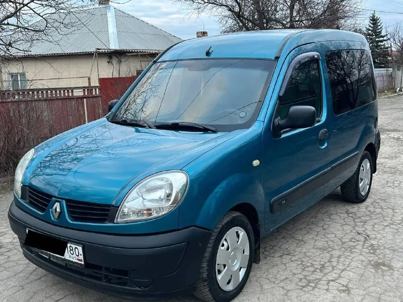 В продаже renault kangoo 2007 года, пробег 272207, 1.4 бензин 3 владельца по птс. продажа от собственника. состояние авто хорошее, на полном ходу осмотр мариуполь, так же возможен осмотр в донецке( по договоренности) цена 495! номер для связи +79496370012 (привязан телеграмм ) - фотография - 2