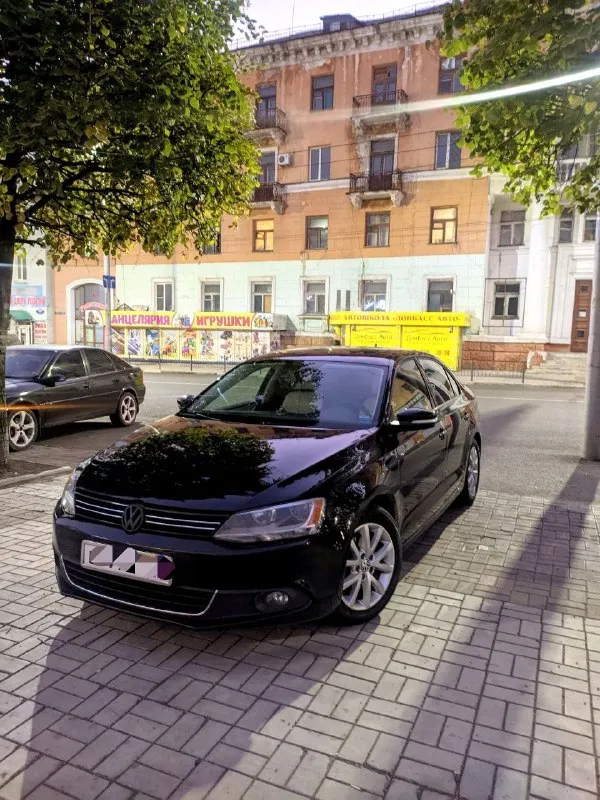 🚘 марка и модель: volkswagen jetta se (p7). 📏 пробег: 173 000 📆 год: 2012 📝 описание: двигатель 2,5... - фотография