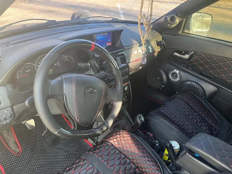 Продам priora 2170 мотор 1.6 16 клапанный. 2010 год машина на полном ходу, по лкп есть моменты, не гнилая, по документам собственник. комплектация абс, эур, эсп, тонировка лобовое 20%, остальное 5%. свет лэд вайпер ближний 130ват, дальний 160 птф 60 ват линзованные, новый акб. музыка, генератор впс 253 амперный с регулятором напряжения, фронт 2х20 прайд соло 8, 2 рупора, cаб прайд 15 киловатник, гу аура 79, занижение вкруг стойки -70 пружины -90 дэмфи, руль приора 2, выхлоп паук субару саунд, цена 330 с музыкой 260 без, минимальный торг, г горловка +79493091910 📞 звоните: +7(949)3091910 - фотография - 4