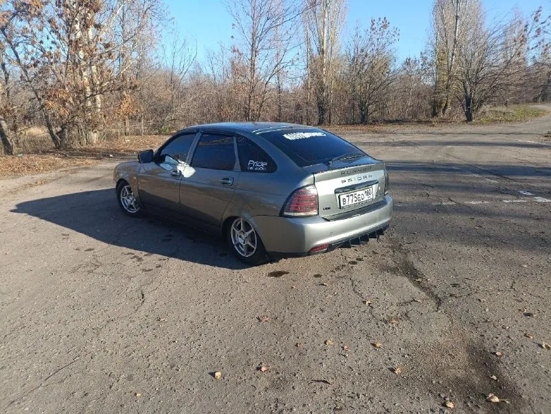 Продам priora 2170 мотор 1.6 16 клапанный. 2010 год машина на полном ходу, по лкп есть моменты, не гнилая, по документам собственник. комплектация абс, эур, эсп, тонировка лобовое 20%, остальное 5%. свет лэд вайпер ближний 130ват, дальний 160 птф 60 ват линзованные, новый акб. музыка, генератор впс 253 амперный с регулятором напряжения, фронт 2х20 прайд соло 8, 2 рупора, cаб прайд 15 киловатник, гу аура 79, занижение вкруг стойки -70 пружины -90 дэмфи, руль приора 2, выхлоп паук субару саунд, цена 330 с музыкой 260 без, минимальный торг, г горловка +79493091910 📞 звоните: +7(949)3091910 - фотография - 9