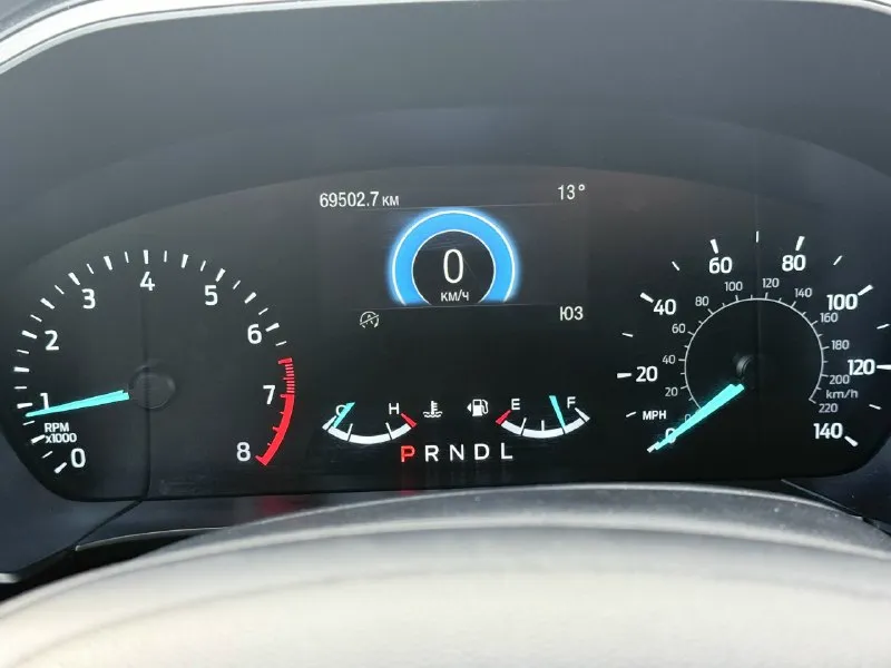 Автор: ford escape год 2020 1.5 181л. с привод полный пробег 69500 т. к комплектация хорошая. адаптивный круиз. датчики мертвых зон. помощь при спуски. предупреждение столкновение. машина русифицирована все на русском языке. навигатор все страницы снг. андройд авто и apple carplay по блутусу никаких шнуров. цена 2 🍋 торг есть у машины. +79493043232.. !!!наш телеграм канал [ бесплатное размещение за репост!!! правила сообщества [ мы в мах [ [ 📞 звоните: +7(949)3043232 - фотография - 6