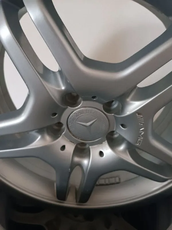 Продам б/у диски оригинал mercedes amg r-18. состояние отличное. цена комплекта 50 000 рублей. г. луганск. телефон:+7959-179-31-31. 📞 звоните: +7(959)1793131 - фотография - 4