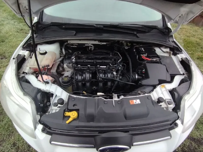 Продам ford фокус 3. объем 1.6 бензин. год выпуска 2012. пробег 220тыс. цена 730тыс. машина в хорошем состоянии сел и поехал расходники все заменены. по документам вопросов нет переоформление без проблем. осмотр пгт. володарское. +79497086409 или телеграмм. если обмен то с вашей доплатой. 📲 tg: александр 📞 звоните: +7(949)7086409 - фотография - 7