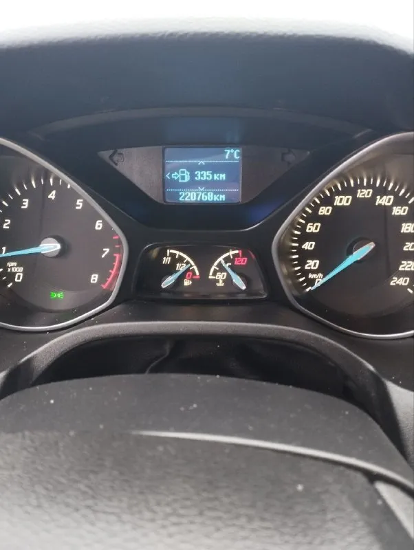 Продам ford фокус 3. объем 1.6 бензин. год выпуска 2012. пробег 220тыс. цена 730тыс. машина в хорошем состоянии сел и поехал расходники все заменены. по документам вопросов нет переоформление без проблем. осмотр пгт. володарское. +79497086409 или телеграмм. если обмен то с вашей доплатой. 📲 tg: александр 📞 звоните: +7(949)7086409 - фотография - 9