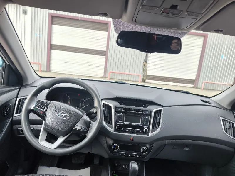 Продам hyundai грета 2017 года, не бита, не крашена! любые проверки! один хозяин, пробег 197 000, катализатор вырезан на пробеге 60 тысяч,2 литра автомат, полный привод, климат, полный электропакет, парктроник, кузов не гнилой и не ржавый, два комплекта резины на дисках 1 550 000 торг +7949 536 30 32 📲 tg: @kristinkakartinka7 📞 звоните: +7(949)5363032 - фотография - 6