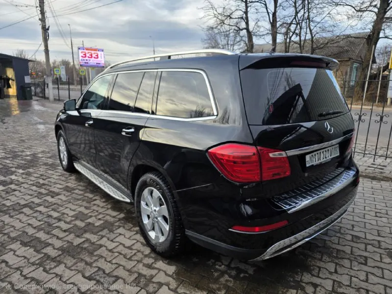 Mercedes-benz gl350 cdi 4 matic год выпуска 2013 дизельный 258 л. с. пробег 235 000 км цена 3 500 000 рублей стоит зимняя резина 1 сезон на дисках r18, в комплекте новая летняя резина на дисках r20 авто в отличном состоянии авто находится в г. донецк, днр +79497321929 - фотография - 4