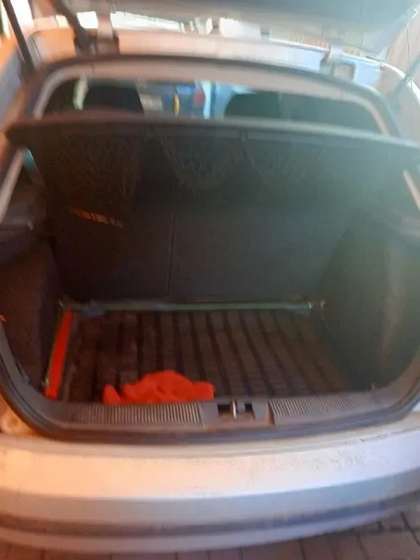 Skoda fabia 2002г 🎁🎁🎁🎁🎁🎁🎁🎁🎁🎁 цена 500т₽ двигатель 2.0 бензин, машинка резвая 4 електроподьемника, задние дисковые тормоза, кондиционер, круиз контроль, подогрев седушек, усиленные пружины, высокий клиренс масло от замены до замены електроуселитель руля ▶️смотреть больше фото◀️ 📞 звоните: +7(949)3320510 - фотография - 4