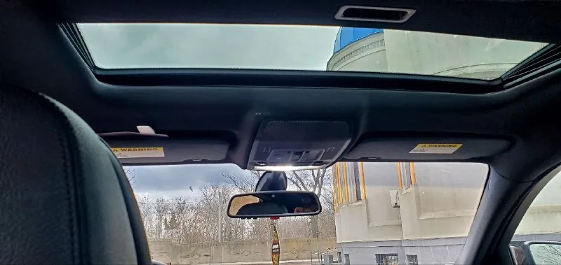 Легендарный bmw x6 в безупречном состоянии! 🔥 ​продаю свой автомобиль, который дарит эмоции каждый день. настоящий «икс» в заводском m-пакете. машина для тех, кто ищет живой экземпляр, а не «дрова». ​✅ основные параметры: ​год выпуска: 2009 ​двигатель: 3.0 л (306 л. с.) — идеальное сочетание динамики и налога. ​пробег: 190.000 км (родной, по состоянию видно). ​владельцы: 3 по птс. ​состояние машины — идеальное. полностью обслужена «от и до», никаких вложений не требует. мотор сухой, работает ровно, коробка переключает плавно. салон чистый, не прокуренный. внешне выглядит очень дерзко благодаря м-пакету. ​💰 цена: 1 650 000 руб. реальному покупателю торг💸 📍 осмотр: г. донецк 📞 связь: +7(949)003-60-29 - фотография - 10