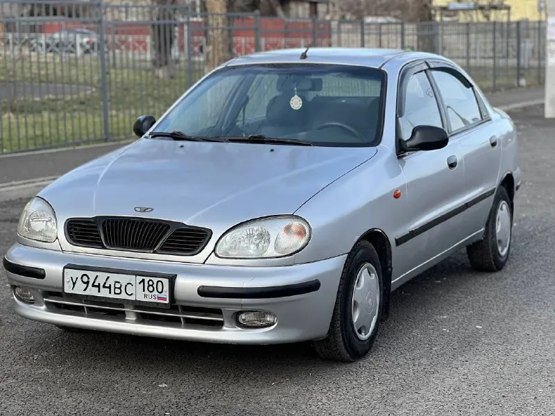 Продам автомобиль, daewoo sens, 2006 год, 1 хозяин в отличном состоянии вложений не требует вообще, двигатель коробка, в отличном состоянии, по ходовой части без нареканий, с документами порядок, пробег 93 тыс. , км. г мариуполь цена 207 000 руб торг на бак бензина. +79490908280 - фотография - 3