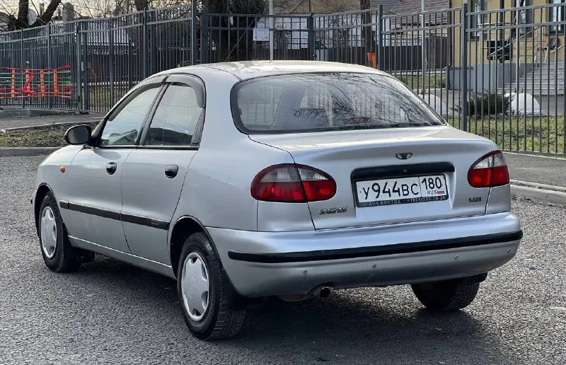 Продам автомобиль, daewoo sens, 2006 год, 1 хозяин в отличном состоянии вложений не требует вообще, двигатель коробка, в отличном состоянии, по ходовой части без нареканий, с документами порядок, пробег 93 тыс. , км. г мариуполь цена 207 000 руб торг на бак бензина. +79490908280 - фотография - 4