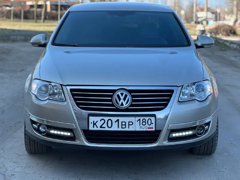 Продам автомобиль, volkswagen passat b6, 2.0 tdi, 2008 год, автомобиль в отличном состоянии, полностью обслужен, двигатель коробка в идеале, турбина работает хорошо, по ходовой части без нареканий, автомобиль вложений не требует, хорошая комплектация, новая резина, качественная музыка, с документами полный порядок, пробег 260 тыс. км. г. мариуполь. цена 695 000 руб торг, рассмотрю обмен. +79490908280 - фотография - 1