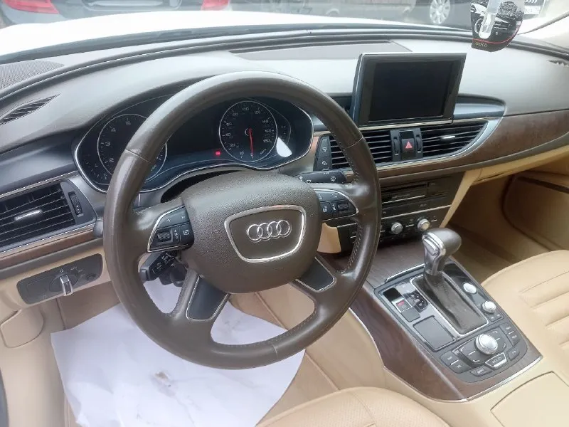 Цена:1.700.000р торг!! 📮 город: макеевка 🚘 марка / модель: audi a6 premium plus 📅 год выпуска:2012 📊... - фотография