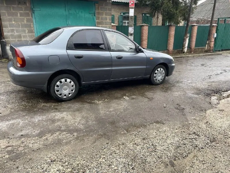 Продается chevrolet lanos, 2008 г. в. основная информация: · год выпуска: 2008 · пробег: 155 000 км · тип кпп: механическая · двигатель: 1.5 л · цена: 285 000 руб. · город: макеевка · документы: чистые, без штрафов и ограничений. продажа с официальным переоформлением в мрео. комплектация и состояние: · кондиционер · гидроусилитель руля (гур) · электростеклоподъемники (передние) · подушка безопасности · аудиосистема (музыка) · полная комплектация. · автомобиль в хорошем техническом состоянии. .диагностическая карта имеется контакты для связи: · тел. : +79493846283 телеграмм) цена 285 000 т. р 📞 звоните: +7(949)3846283 - фотография - 5