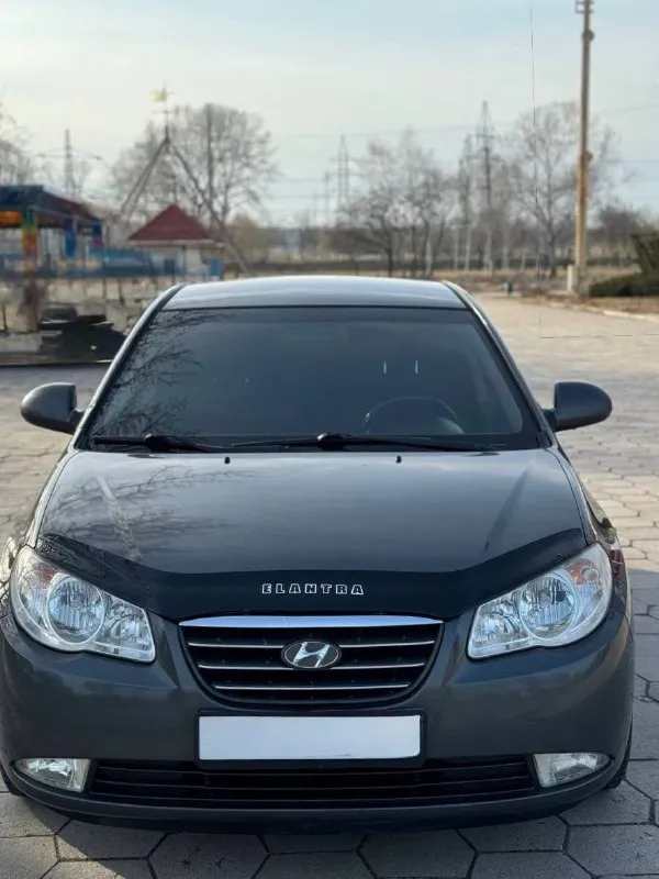 🇰🇵 hyundai elantra 💰цена: 660 000р 🏢город: мариуполь 📅год выпуска: 2006 🧾пробег: 185 294 км. ⚙️двигатель: 1.6 ⛽топливо: бензин ⚙️кпп: механика 📞 телефон: +7-949-727-41-51 +7-949-551-91-52 +7-989-263-55-56 💾 описание:. .. " style="background-image:url('//telegram. org/img/emoji/40/e29c85.png')">✅ южная эксплуатация ✅ техническая часть на 5+ ✅ подтвержденный пробег ❄️/🔥 климат-контроль, гур, abs, 2 airbag, подогрев сидений, кожаный мульти-руль, android магнитола с камерой заднего вида, птф, новая зимняя резина на литых дисках, сигнализация с обратной связью, два ключа. улица шевченко 2️⃣6️⃣9️⃣ ➕автомобиль с пройденным техническим осмотром и готов к переоформлению. 🏦 возможна продажа в кредит по двум документам. - фотография - 2