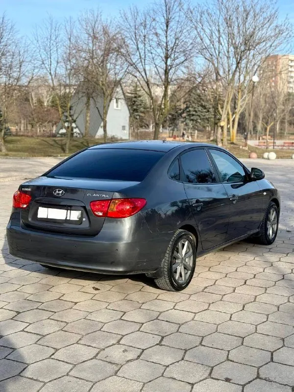 🇰🇵 hyundai elantra 💰цена: 660 000р 🏢город: мариуполь 📅год выпуска: 2006 🧾пробег: 185 294 км. ⚙️двигатель: 1.6 ⛽топливо: бензин ⚙️кпп: механика 📞 телефон: +7-949-727-41-51 +7-949-551-91-52 +7-989-263-55-56 💾 описание:. .. " style="background-image:url('//telegram. org/img/emoji/40/e29c85.png')">✅ южная эксплуатация ✅ техническая часть на 5+ ✅ подтвержденный пробег ❄️/🔥 климат-контроль, гур, abs, 2 airbag, подогрев сидений, кожаный мульти-руль, android магнитола с камерой заднего вида, птф, новая зимняя резина на литых дисках, сигнализация с обратной связью, два ключа. улица шевченко 2️⃣6️⃣9️⃣ ➕автомобиль с пройденным техническим осмотром и готов к переоформлению. 🏦 возможна продажа в кредит по двум документам. - фотография - 4
