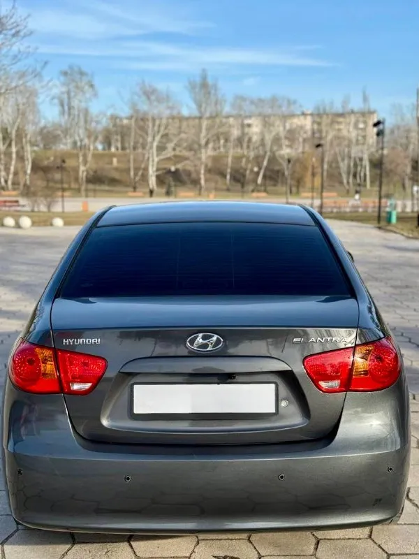 🇰🇵 hyundai elantra 💰цена: 660 000р 🏢город: мариуполь 📅год выпуска: 2006 🧾пробег: 185 294 км. ⚙️двигатель: 1.6 ⛽топливо: бензин ⚙️кпп: механика 📞 телефон: +7-949-727-41-51 +7-949-551-91-52 +7-989-263-55-56 💾 описание:. .. " style="background-image:url('//telegram. org/img/emoji/40/e29c85.png')">✅ южная эксплуатация ✅ техническая часть на 5+ ✅ подтвержденный пробег ❄️/🔥 климат-контроль, гур, abs, 2 airbag, подогрев сидений, кожаный мульти-руль, android магнитола с камерой заднего вида, птф, новая зимняя резина на литых дисках, сигнализация с обратной связью, два ключа. улица шевченко 2️⃣6️⃣9️⃣ ➕автомобиль с пройденным техническим осмотром и готов к переоформлению. 🏦 возможна продажа в кредит по двум документам. - фотография - 5