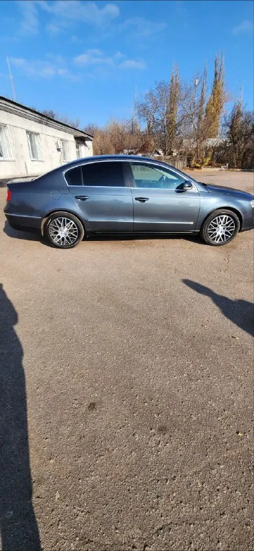Цена 900000. город макеевка. volkswagen passat b6. год 2010. пробег 232075. двигатель 1.8 tsi. аккп... - фотография