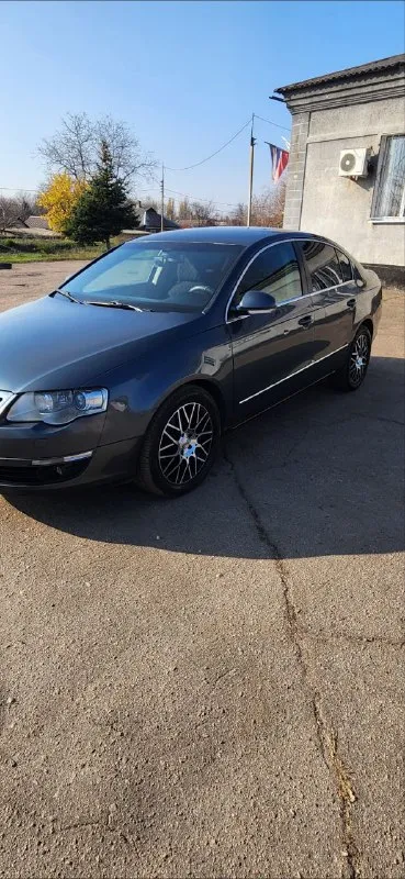 Цена 900000. город макеевка. volkswagen passat b6. год 2010. пробег 232075. двигатель 1.8 tsi. аккп dsg 7 ст. тел+7(949)-361-87-81. +7(949)-333-90-46. - фотография - 10