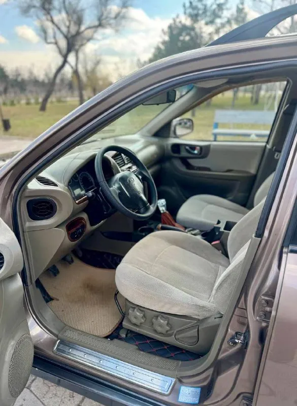 🏔️ hyundai santa-fe 💰цена: 720 000р 🏢город: мариуполь 📅год выпуска: 2005 🧾пробег: 225 526 км. ⚙️двигатель: 2.4 ⛽топливо: бензин ⚙️кпп: механика 📞 телефон: +7-949-727-41-51 +7-949-551-91-52 +7-989-263-55-56 💾 описание: santa-fe - безусловный лидер среди внедорож. .. преимущественно родная краска, кузов без коррозии ✅ техническая часть на 5+ ✅ южная эксплуатация ✅ оригинальный пробег ✅ отличное состояние ✅ полный привод 4х4 двигатель работает отлично, мкпп без нареканий, ходовая сбитая. улица шевченко 2️⃣6️⃣9️⃣ ➕автомобиль с пройденным техническим осмотром и готов к переоформлению. 🏦 возможна продажа в кредит по двум документам. - фотография - 9