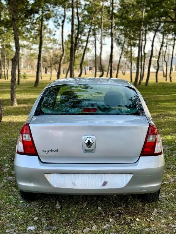 🇫🇷 renault symbol 💰цена: 450 000р 🏢город: мариуполь 📅год выпуска: 2008 🧾пробег: 192 751 км. ⚙️двигатель: 1.4 16v ⛽топливо: бензин ⚙️кпп: механика 📞 телефон: +7-949-551-91-52 +7-949-727-41-51 +7-989-263-55-56 💾 описание: ✅ 1 владелец, птс оригинал ✅ оцинкованный кузов ✅ турецкая сборка ✅ комплектация с кондиционером техническая часть в полном порядке. едет очень комфортно. двигатель 1.4 8-ми клапанный, очень резвый и надежный, бежит шикарно, коробка переключает идеально. салон в отличном состоянии, сигнализация. улица шевченко 2️⃣9️⃣6️⃣ ➕автомобиль с пройденным техническим осмотром и готов к переоформлению. 🏦 возможна продажа в кредит по двум документам. - фотография - 5