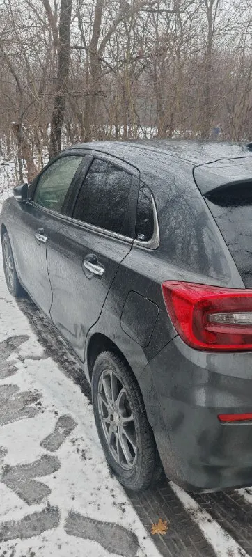 Марка: suzuki модель: baleno год: 2023 пробег: 60000 объем двигателя: 1.5 топливо: бензин кпп: автом... - фотография