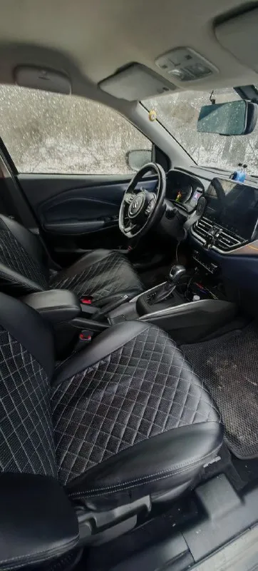 Марка: suzuki модель: baleno год: 2023 пробег: 60000 объем двигателя: 1.5 топливо: бензин кпп: автомат цвет: серый цена: 1950000 описание: продам автомобиль suzuki baleno 2023 куплен в сентябре 23 года комплектация glx. так же установлена сигнализация с автозапуском старлайн, подогревы сидений и зеркал. имеются два комплекта колёс на дисках зима и лето. чехлы из экокожи одеты с салона. машина у одного собственника я хозяин. все вопросы по +7 949 3290499 дмитрий дима, 📱 +79493290499 📲 tg: дима 📞 +7(949)3290499 📲 tg: дима 📞 звоните: +7(949)3290499 - фотография - 4