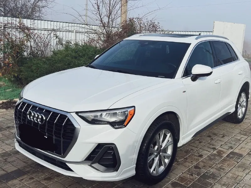 Продаю❗❗❗ audi q3 s-line 9 месяц 2020 года выпуска. модельный ряд 2021. двигатель 2 литра турбо(230... - фотография