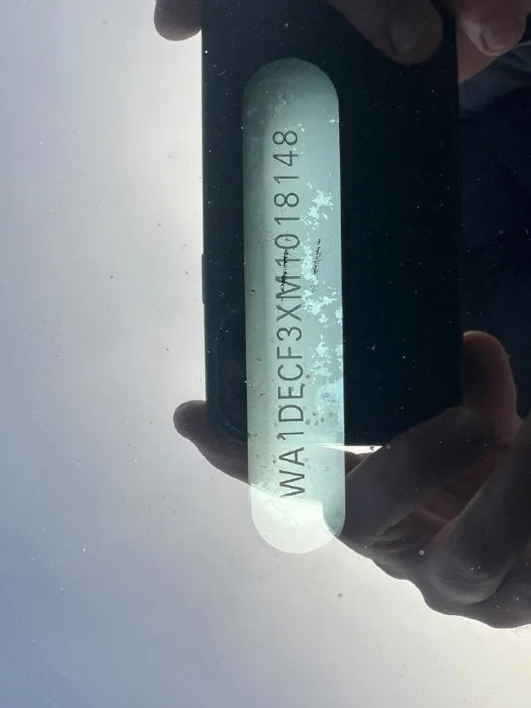 Продаю❗❗❗ audi q3 s-line 9 месяц 2020 года выпуска. модельный ряд 2021. двигатель 2 литра турбо(230 лошадей) на полном приводе! 50 т. км пробега, с полным электропакетом, датчики света, дождя(в общем все для комфортной езды есть)! вся в родной краске без повреждений по кузову, было разбито стекло крышки багажника и заменено на оригинальное(покупал в автосалоне в грузии за 750$) машина в идеальном состоянии продаю в связи покупкой другого автомобиля цена 3млн рублей. возможен торг тел +79494036257 📞 звоните: +7(949)4036257 - фотография - 2